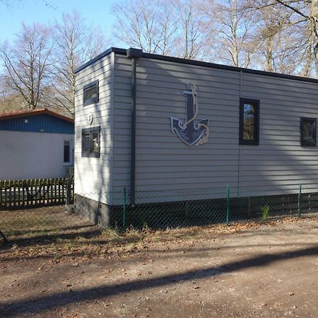 Tiny House Ankerplatz Auf Dem Ostseecamp Граал-Мюриц Екстериор снимка